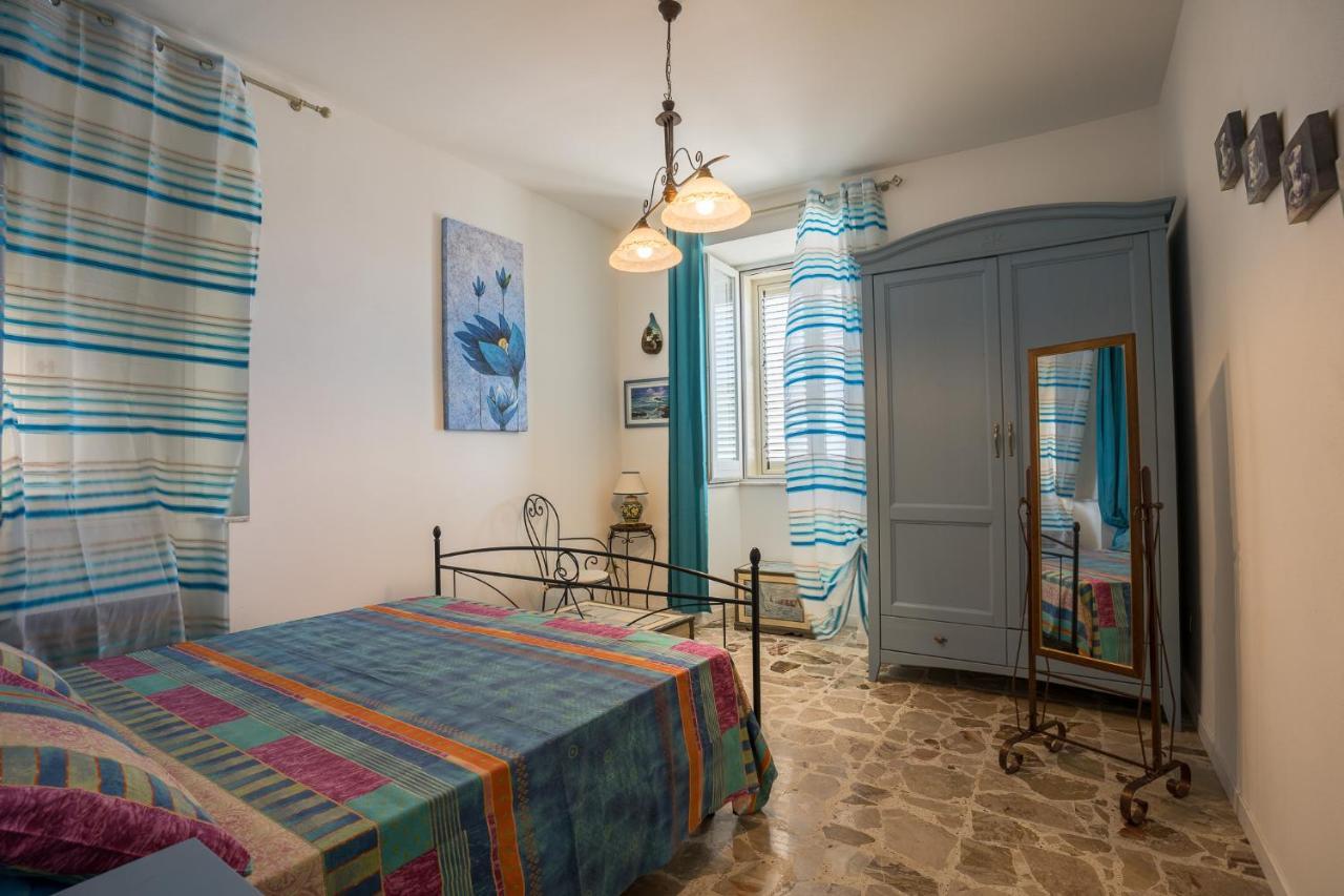 Maniace Sea View Apartment By Ortigia Apartments 锡拉库扎 外观 照片